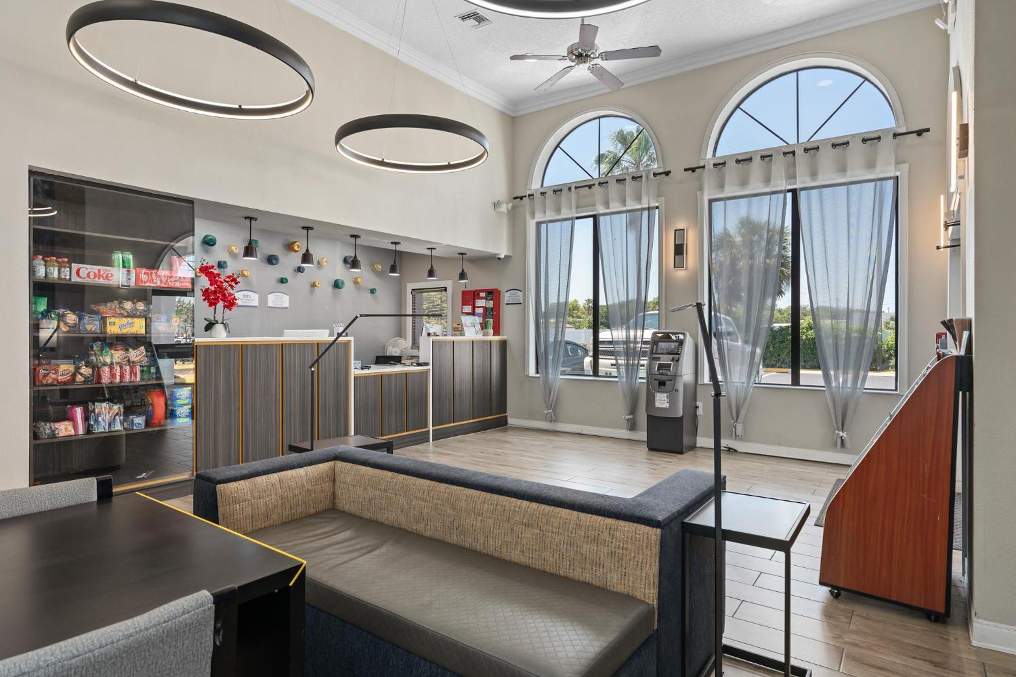 Baymont By Wyndham Orlando East Hotel Alafaya Luaran gambar