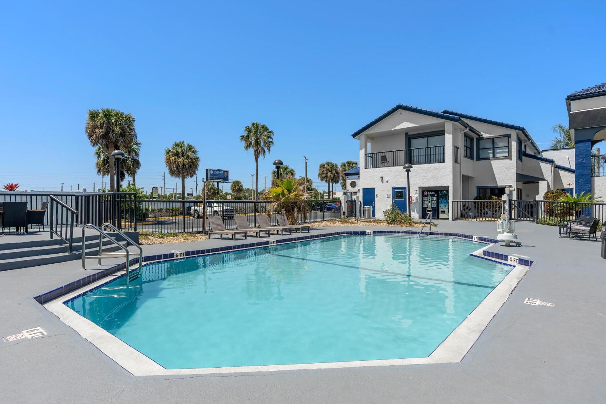 Baymont By Wyndham Orlando East Hotel Alafaya Luaran gambar
